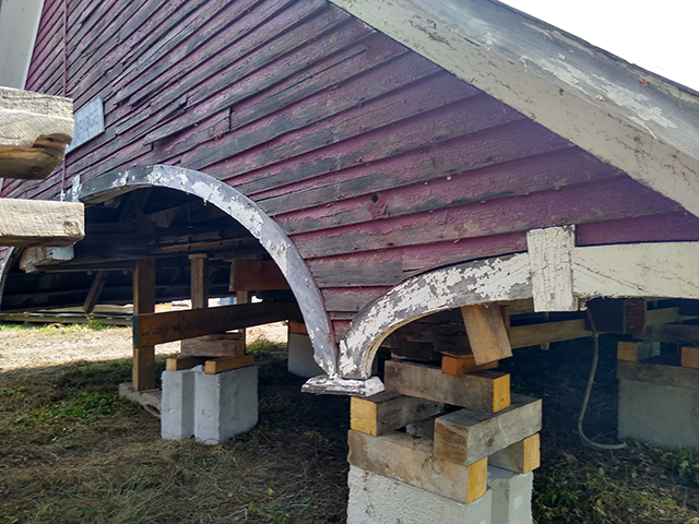 Sanborn Covered Bridge roof photo by Marcel and Jeanne Beaudry